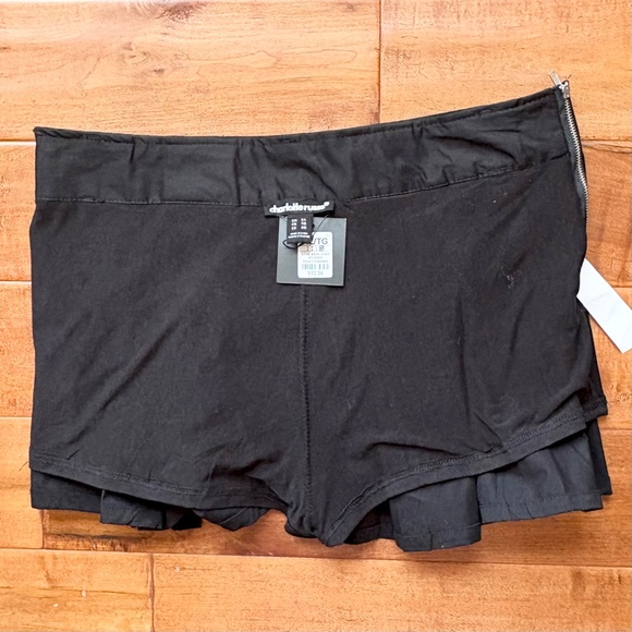 NWT Charlotte Russe Black Pleated Skort Sz S - Y2K Trendsetter - Picture 11 of 13